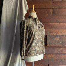 Load image into Gallery viewer, 90s Vintage Tan and Brown Paisley Long Sleeve Blouse