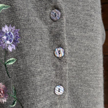 Load image into Gallery viewer, 90s Vintage Grey Embroidered Acrylic Vest