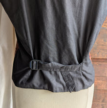 Load image into Gallery viewer, 80s/90s Vintage Rust Open-Front Embroidered Vest