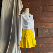 Load image into Gallery viewer, 90s Vintage White Long Sleeve Boxy Blouse