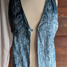 Load image into Gallery viewer, 90s Vintage Dusty Blue Crushed Velvet Vest