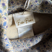 Load image into Gallery viewer, Y2K Vintage Leaf-Printed Turtleneck