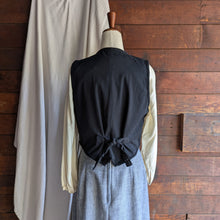 Load image into Gallery viewer, 90s Vintage Black Embroidered Lattice Vest