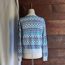 Load image into Gallery viewer, 90s Vintage Cropped White and Blue Cardigan