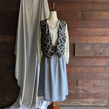Load image into Gallery viewer, 80s Vintage Grey Rayon Blend Midi Skirt