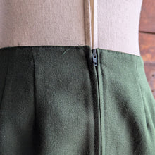 Load image into Gallery viewer, 90s Vintage Green Twill Pencil Skirt