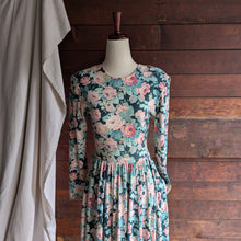 Load image into Gallery viewer, 90s Vintage Jersey Knit Rose Dress