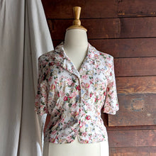 Load image into Gallery viewer, 90s Vintage Sweet Short Sleeve Floral Blouse