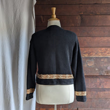 Load image into Gallery viewer, 90s Vintage Cropped Black and Brown Cardigan