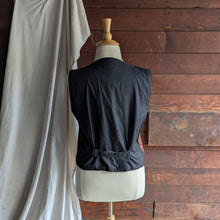 Load image into Gallery viewer, 80s/90s Vintage Rust Open-Front Embroidered Vest