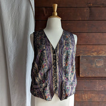 Load image into Gallery viewer, 90s Vintage Plus Size Tapestry Vest
