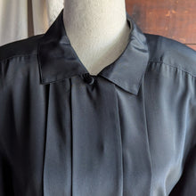 Load image into Gallery viewer, 80s Vintage Black Boxy Blouse