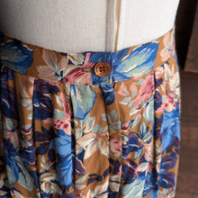 Load image into Gallery viewer, 90s Vintage Leaf & Bird Print Skirt