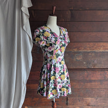 Load image into Gallery viewer, 90s Vintage Floral Print Flared Mini Dress