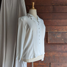 Load image into Gallery viewer, 90s Vintage Ivory Embroidered Collar Blouse