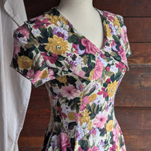 Load image into Gallery viewer, 90s Vintage Floral Print Flared Mini Dress
