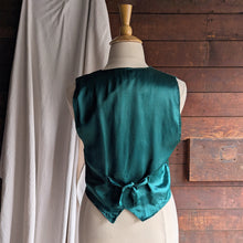 Load image into Gallery viewer, 90s Vintage Emerald Green Beaded Velveteen Vest