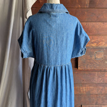 Load image into Gallery viewer, 90s Vintage Maxi Denim Shirt Dress