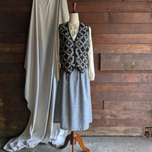 Load image into Gallery viewer, 90s Vintage Cream Embroidered Loose Peasant Blouse