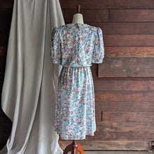 Load image into Gallery viewer, 80s/90s Vintage Blue Floral Midi Puff Sleeve Dress