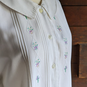 90s Vintage Embroidered White Rayon Blouse
