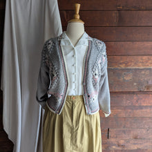 Load image into Gallery viewer, 90s Vintage Pleat-Front Khaki Safari Midi Skirt