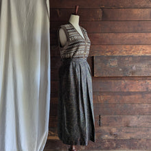Load image into Gallery viewer, 90s Vintage Dark Brown Paisley Midi Skirt
