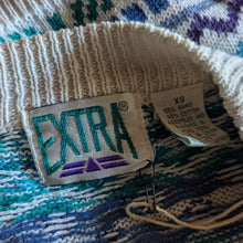 Load image into Gallery viewer, 90s Vintage Cropped White and Blue Cardigan