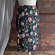 Load image into Gallery viewer, Y2K Vintage Black Floral Rayon Skirt