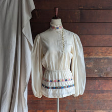 Load image into Gallery viewer, 70s Vintage Cream Asymmetrical Button Tunic
