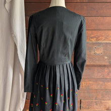 Load image into Gallery viewer, Vintage Cotton European Folk Dress