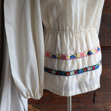 Load image into Gallery viewer, 70s Vintage Cream Asymmetrical Button Tunic