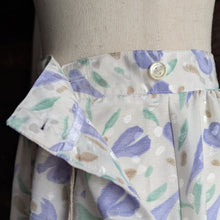 Load image into Gallery viewer, 80s Vintage Flowy White Floral Maxi Skirt