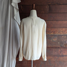 Load image into Gallery viewer, 90s Vintage Ivory Silk-Crepe Blouse