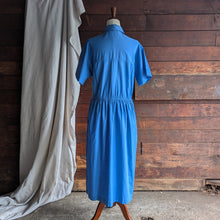 Load image into Gallery viewer, 90s Vintage Blue Shortsleeve Maxi Shirtdress