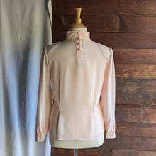 Load image into Gallery viewer, 90s Vintage Pale Pink Polyester Lace Blouse