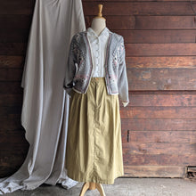 Load image into Gallery viewer, 90s Vintage Grey and Pink Hand Knit Cardigan