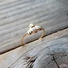 Load image into Gallery viewer, Honeybee Brass Ring