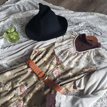 Load image into Gallery viewer, Modern Witch Hat