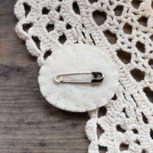 Load image into Gallery viewer, Tiny Embroidered Fox Brooch