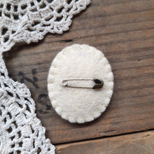 Load image into Gallery viewer, Tiny Embroidered Floral Fox Brooch
