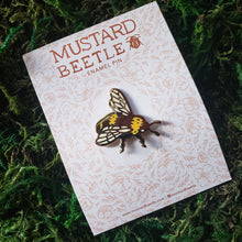 Load image into Gallery viewer, Bumble Bee Enamel Pin