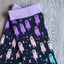 Load image into Gallery viewer, Rainbow Ghosts Crew Socks