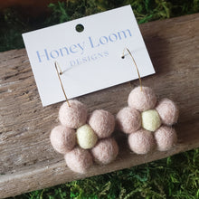 Load image into Gallery viewer, Hand Felted Chunky Flower Earrings