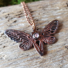 Load image into Gallery viewer, Copper Moonstone Cicada Necklace