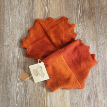 Load image into Gallery viewer, Wool Leaf Adventure Bag (Maple)