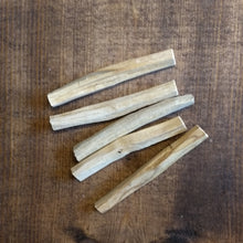 Load image into Gallery viewer, Palo Santo Wood Sticks
