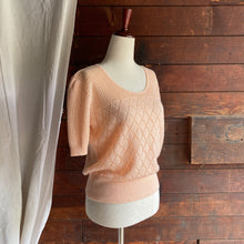Load image into Gallery viewer, 80s Vintage Acrylic Blend Knit Top
