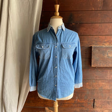 Load image into Gallery viewer, 90s Vintage Denim Shirt with Striped Collar
