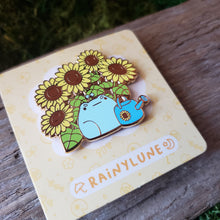Load image into Gallery viewer, Sunflower Frog Enamel Pin
